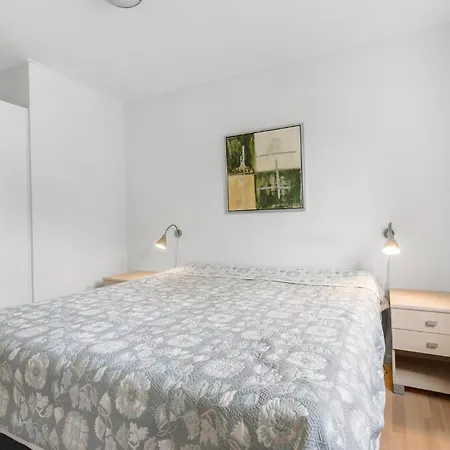 Sopark Lejl, 49 Apartment *